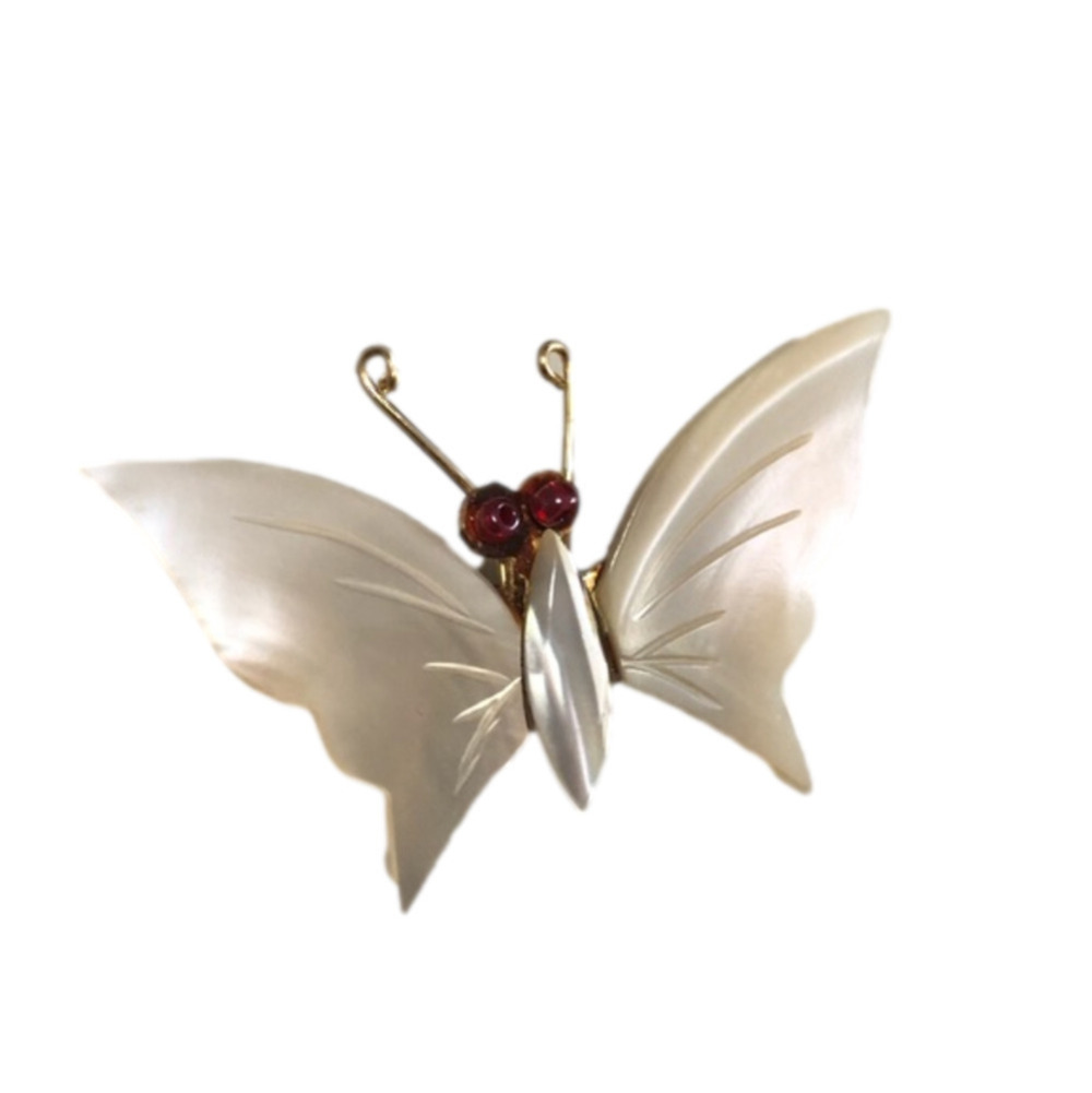 VTG Mother of Pearl Moth w Garnet Eyes Brooch 2.1”
